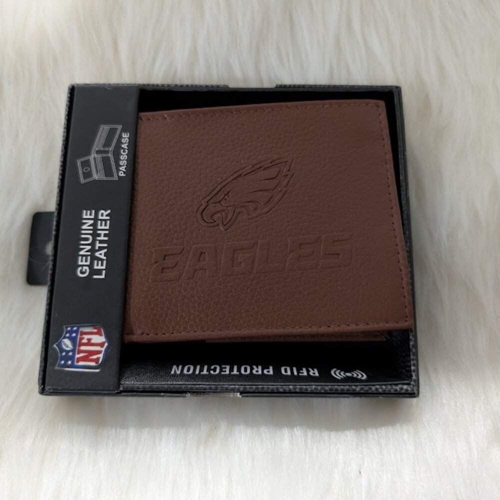 NWT Men's Brown Leather NFL Eagles Wallet
